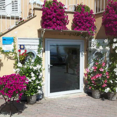הוילה סן לורנצו אל מארה Loft Al Mare מראה חיצוני תמונה