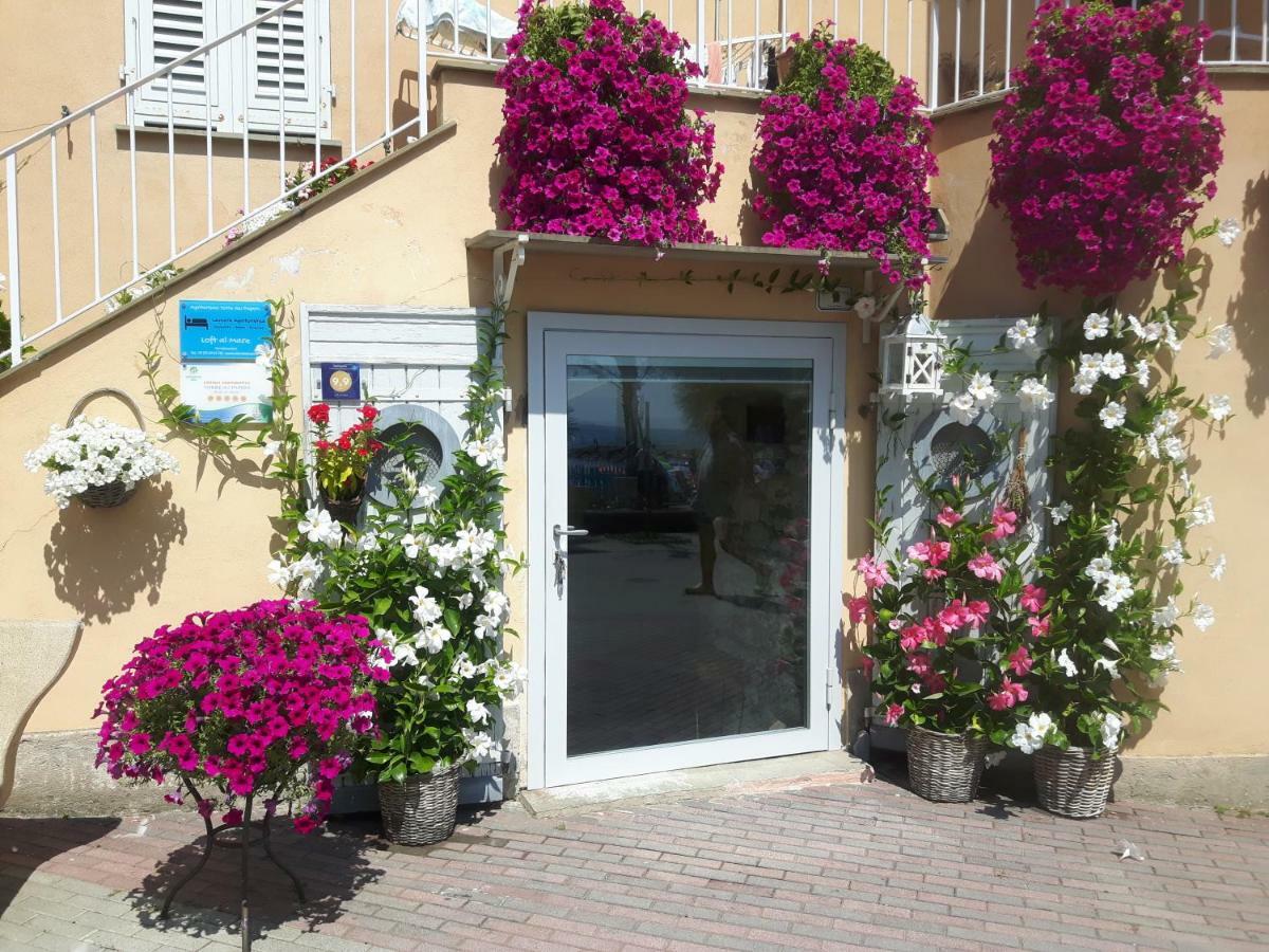 הוילה סן לורנצו אל מארה Loft Al Mare מראה חיצוני תמונה